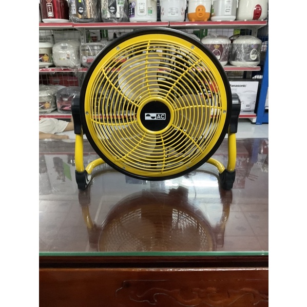 Quạt sạc AC ARF01D113 - Hàng trưng bày