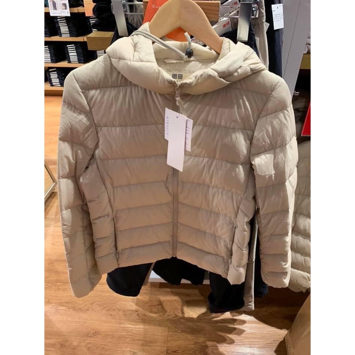 Áo Lông vũ Nữ có Mũ UNIQLO