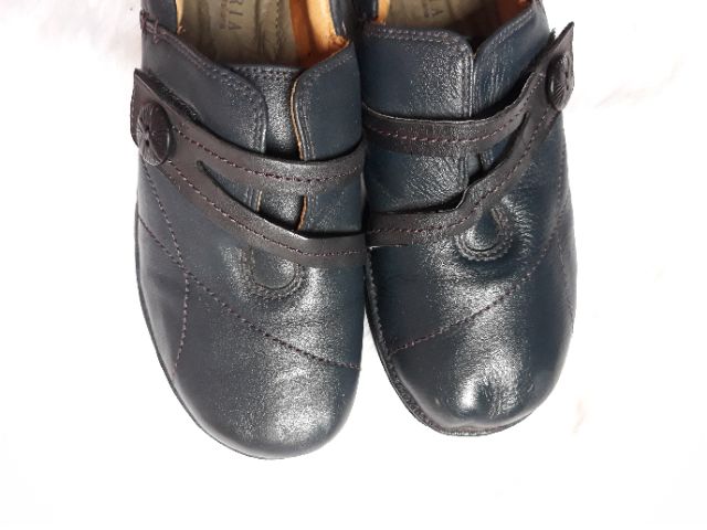 Giày da thật size 36-37 chân mỏng