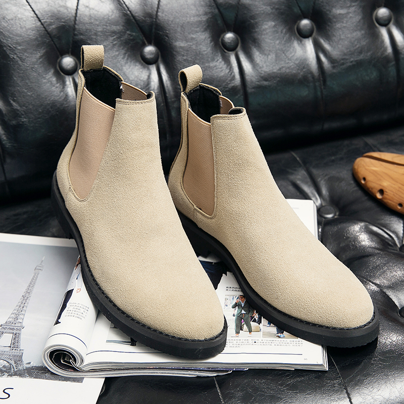 Cool Chelsea boots made of leather for men