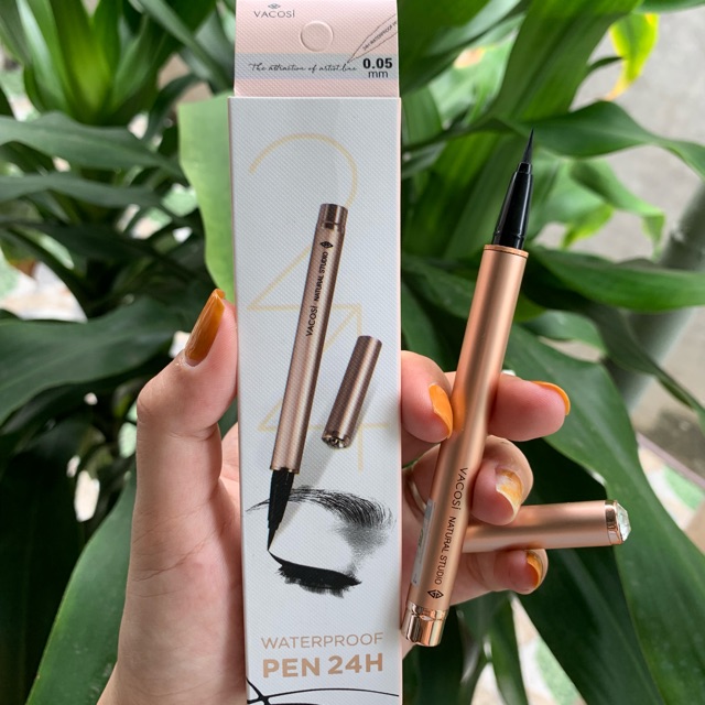 Bút dạ kẻ eyeliner Vacosi