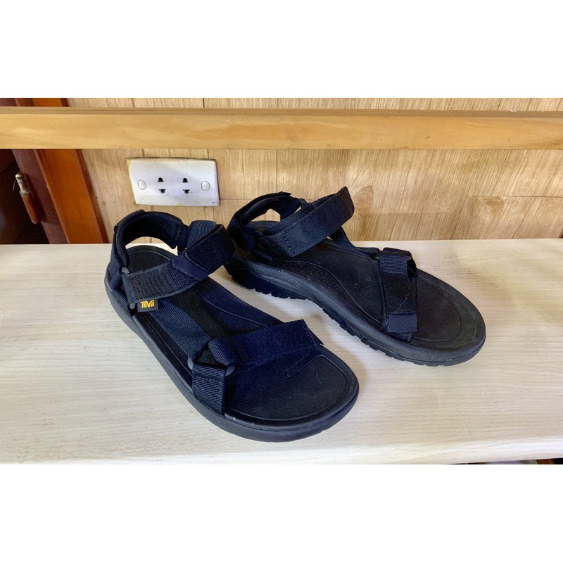 sandal teva s40