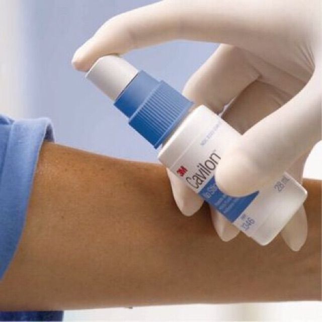 3346E- Dung Dịch hỗ trợ điều trị hăm /loét CAVILON bảo vệ da dạng xịt 28ml