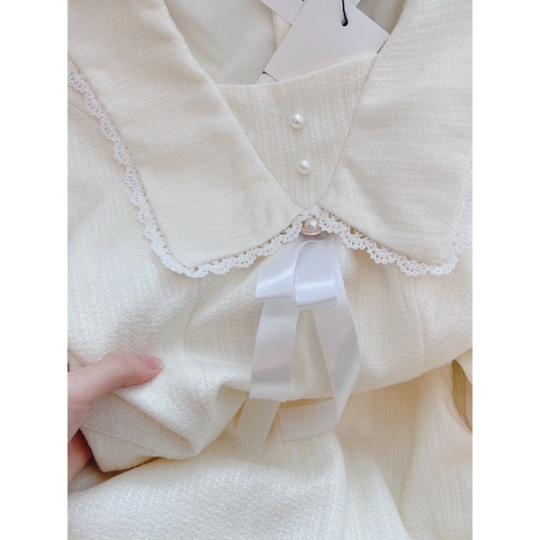 Váy dạ sweet cổ V thiết kế