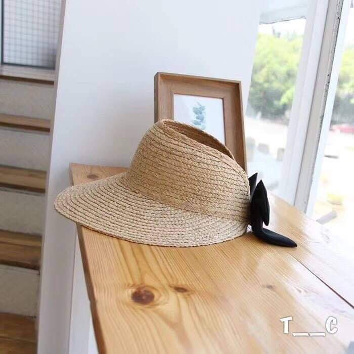 Mũ hở nóc chất rơm tự nhiên,hàng đẹp.