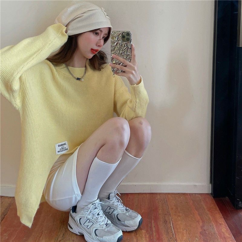 Áo sweater COZOKC dệt kim tay dài dáng rộng xẻ tà phong cách Hàn Quốc dễ thương