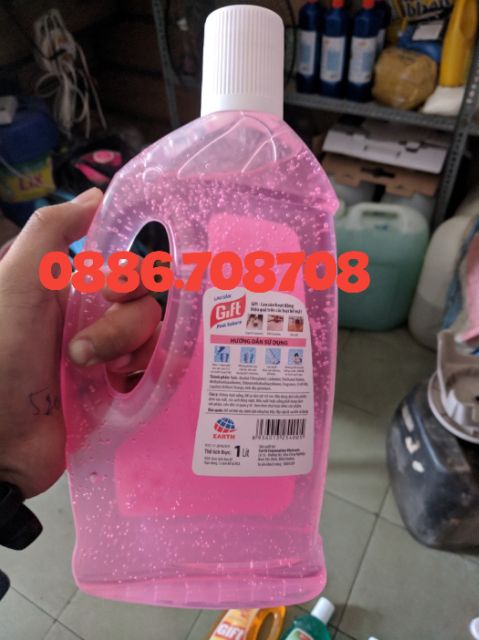 Lau sàn gift 1 lít