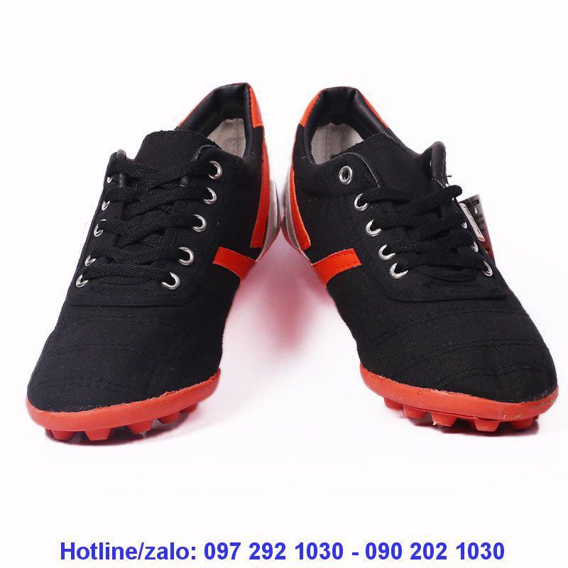 Giày vải Thượng đình đá bóng đinh đen chính hãng BD16