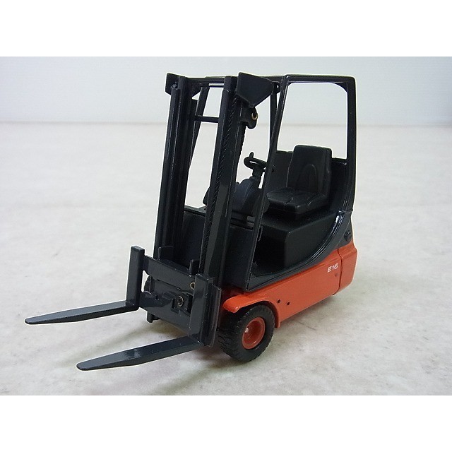 Mô hình Schuco Bobcat 753 và xe nâng Linde 2 xe siêu hiếm