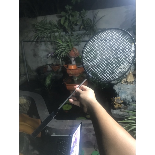 vợt cầu lông cũ của tôi