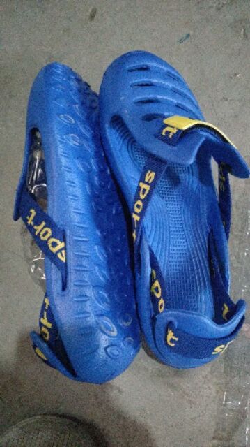 Giầy nam nhựa dẻo độc và lạ | BigBuy360 - bigbuy360.vn