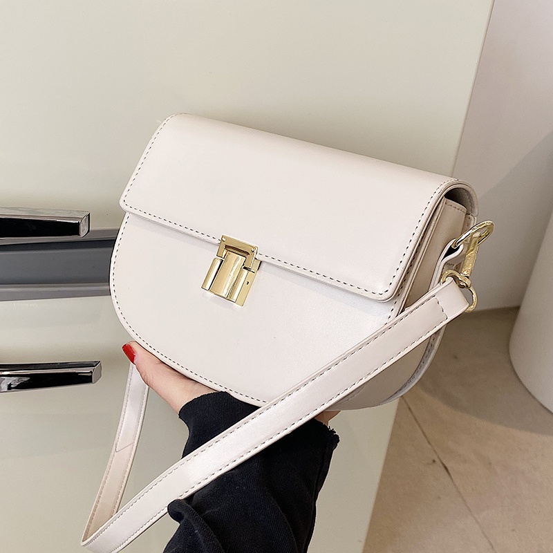 Túi đeo chéo nữ da trơn basic kiểu dáng yên ngựa Alice Housee kẹp nách bền đẹp thanh lịch phong cách retro