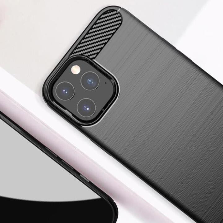 Ốp lưng dẻo Iphone 11/ 11 pro/ 11 pro max/ Iphone 12 mini/ 12/ 12 pro/ 12 Pro Max vân sợi cacbon chống sốc Rugger Amor