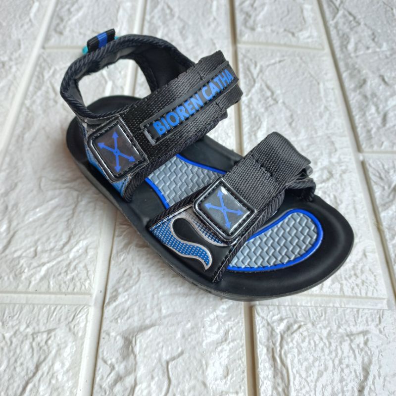 Dép quai hậu bé trai từ 1 đến 8 tuổi.Sandal bé trai hàng công ty