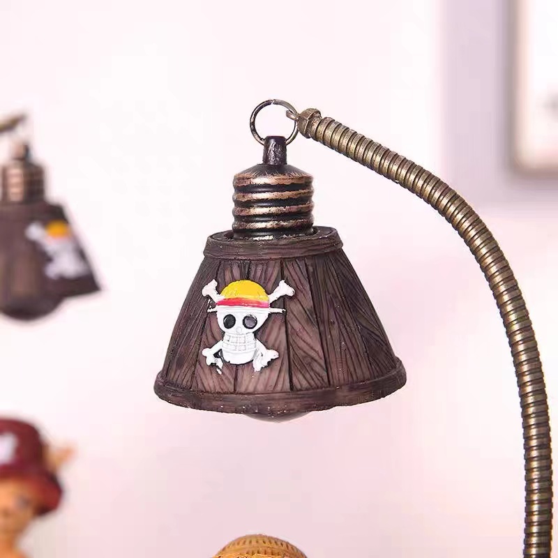 Đèn ngủ để bàn trang trí hình nhân vật hoạt hình One Piece dễ thương