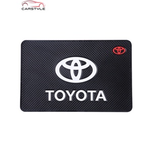 Tấm thảm giữ điện thoại đặt trên bảng điều khiển xe hơi chống trượt cho TOYOTA HONDA NISSAN MAZDA MITSUBISHI BMW BENZ