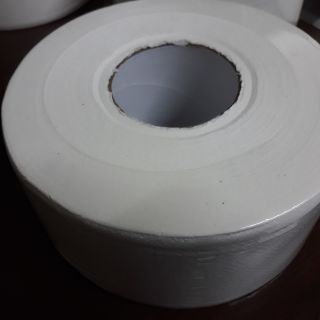 Giấy vệ sinh cuộn lớn 600gr,  100% bột giấy