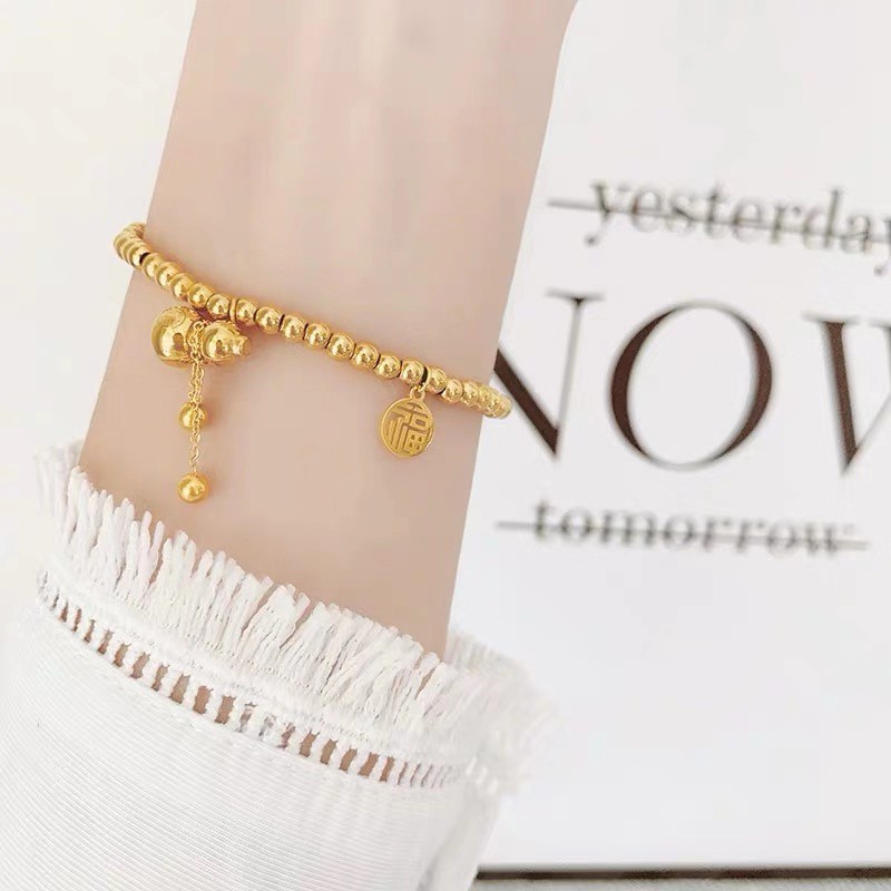 Vòng Đeo Tay May Mắn Bằng Thép Titanium Mạ Vàng Hồng 18K Mặt Hình Quả Bầu Phối Dây Co Giãn