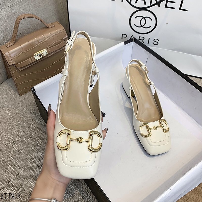 Sandal cao gót sandal bít mũi khuy khóa gót vuông 7cm