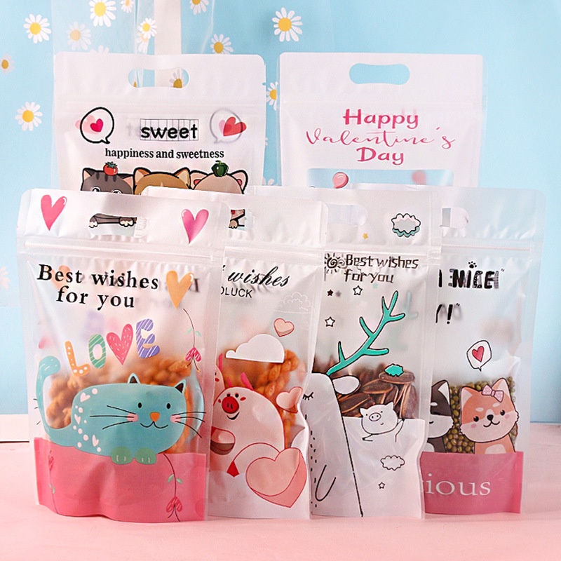 Túi zip đáy đứng in hình đựng bánh kẹo kích thước 15,5 x 23cm nhiều mẫu xinh yêu, dày dặn chắc chắn