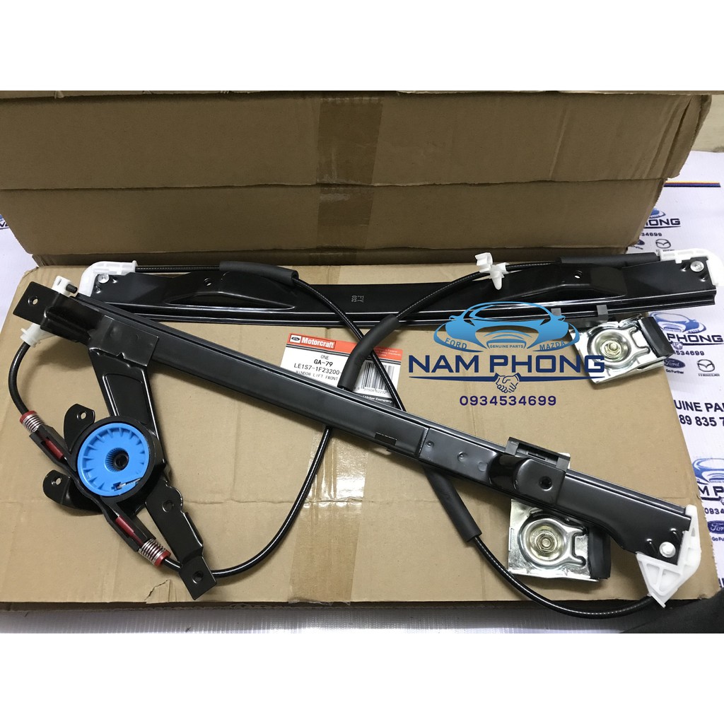 Compa lên kính cửa trước Mondeo 05 RH LH - LE1S71F23200BM / LE1S71F23201BM