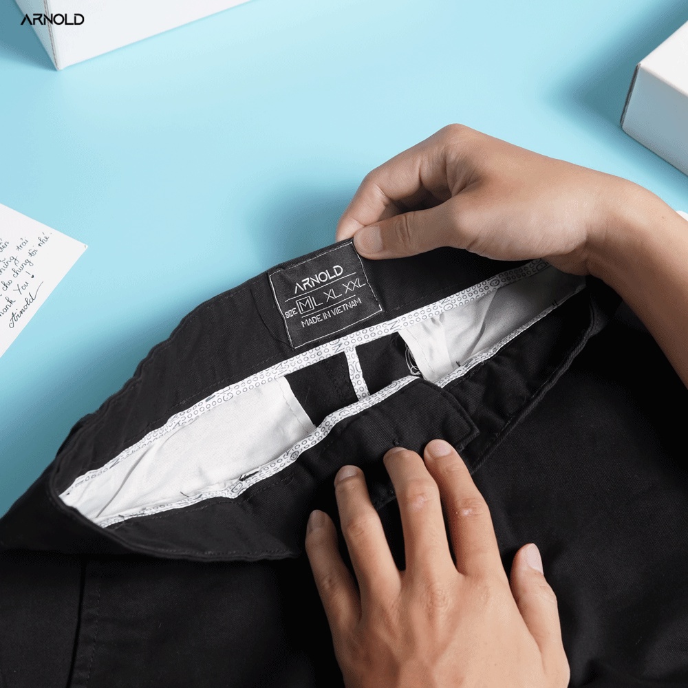 Quần short ngắn kaki nam ARNOLD màu trầm lịch lãm, trẻ trung, chất liệu kaki nhung cao cấp