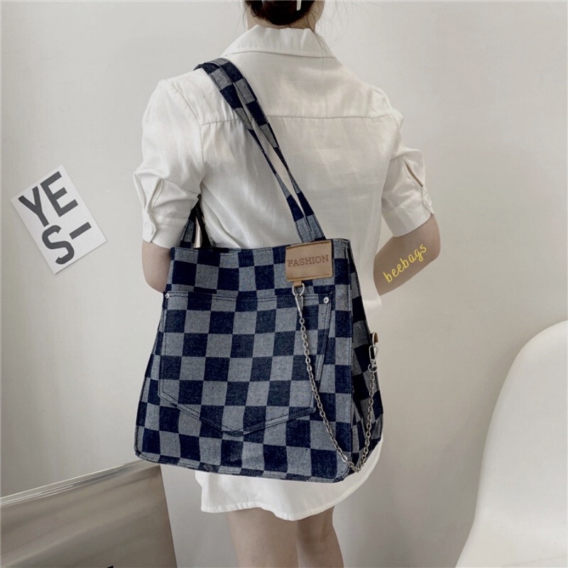 Túi Tote Denim Caro Phối Dây Xích Đựng Vừa Laptop Và A4 | TOTE06 | Túi Vải Jeans Nữ Cá Tính Dễ Phối Đồ Phù Hợp Mọi Outfỉ