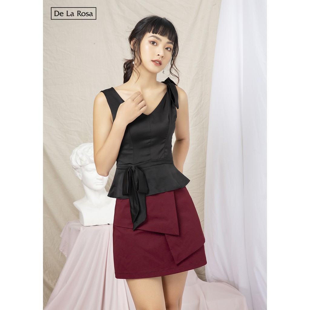 Chân váy kaki thiết kế hai vạt - De La Rosa | BigBuy360 - bigbuy360.vn