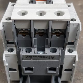 Khởi Động Từ MC 40A