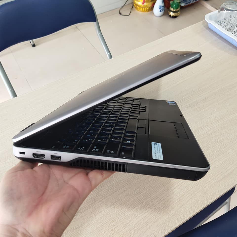 (ZIN)Laptop Đồ Họa Dell Latitude E6540 Core i7 4800MQ/ Ram 8Gb/ HHD 500Gb/ AMD Radeon 8790M/ Màn 15.6” FHD | BigBuy360 - bigbuy360.vn