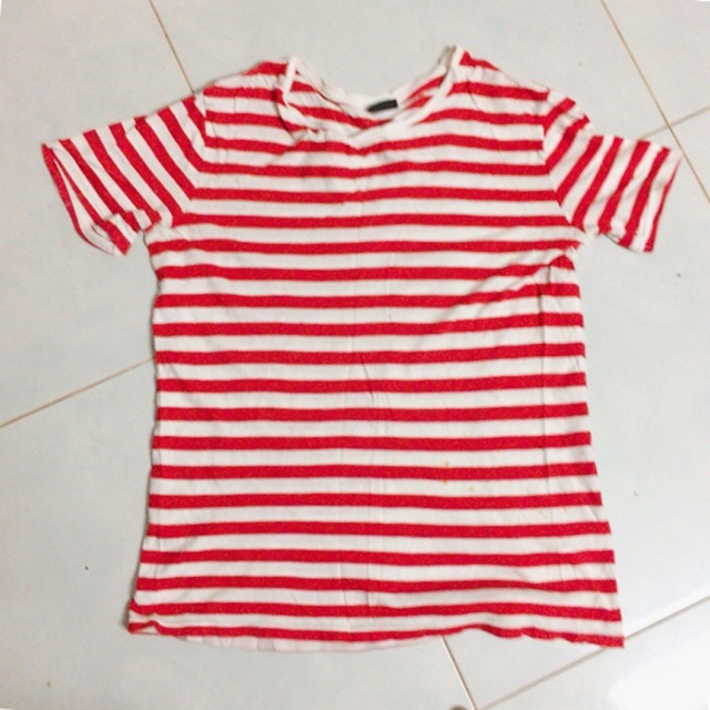 Áo size < 58 kg hoặc mặc dáng rộng đều ok nha