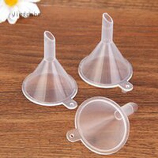 Phễu Chiết Mỹ Phẩm Mini 3*4cm