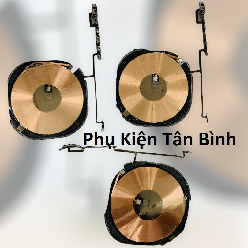 Sạc không dây  zin tháo máy xs , xsmax