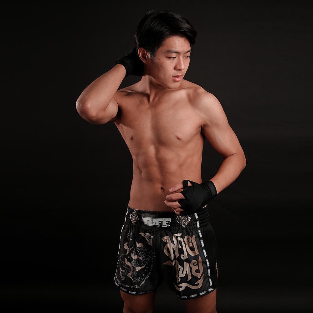 Quần Muay Thai Tuff New Retro Style Black Singha Yantra with War Flag