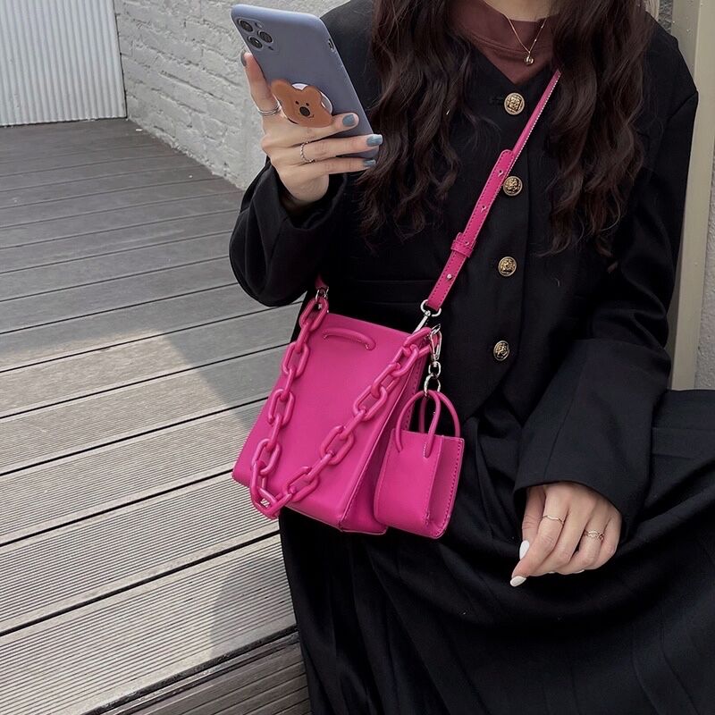 Mới túi đeo chéo phối dây xích bằng acrylic thời trang cho nữ