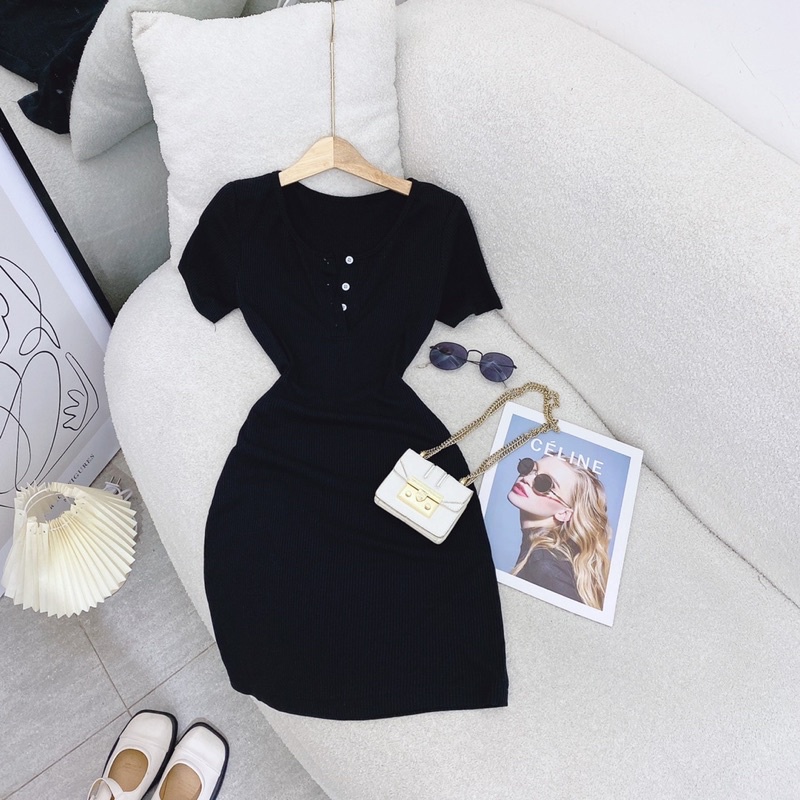 ĐẦM ĐEN BASIC CỔ TRÒN CÀI NÚT