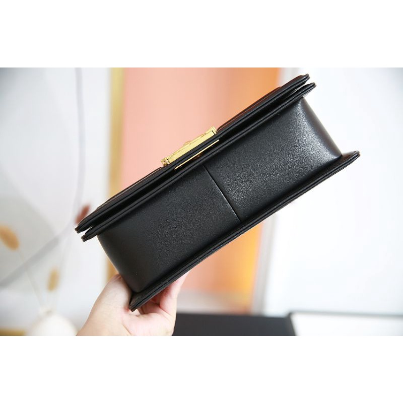 Túi xách nữ C.N BOY super da trăn cao cấp vân da nổi sz25cm đẹp xuất sắc fullbox nam châm nến