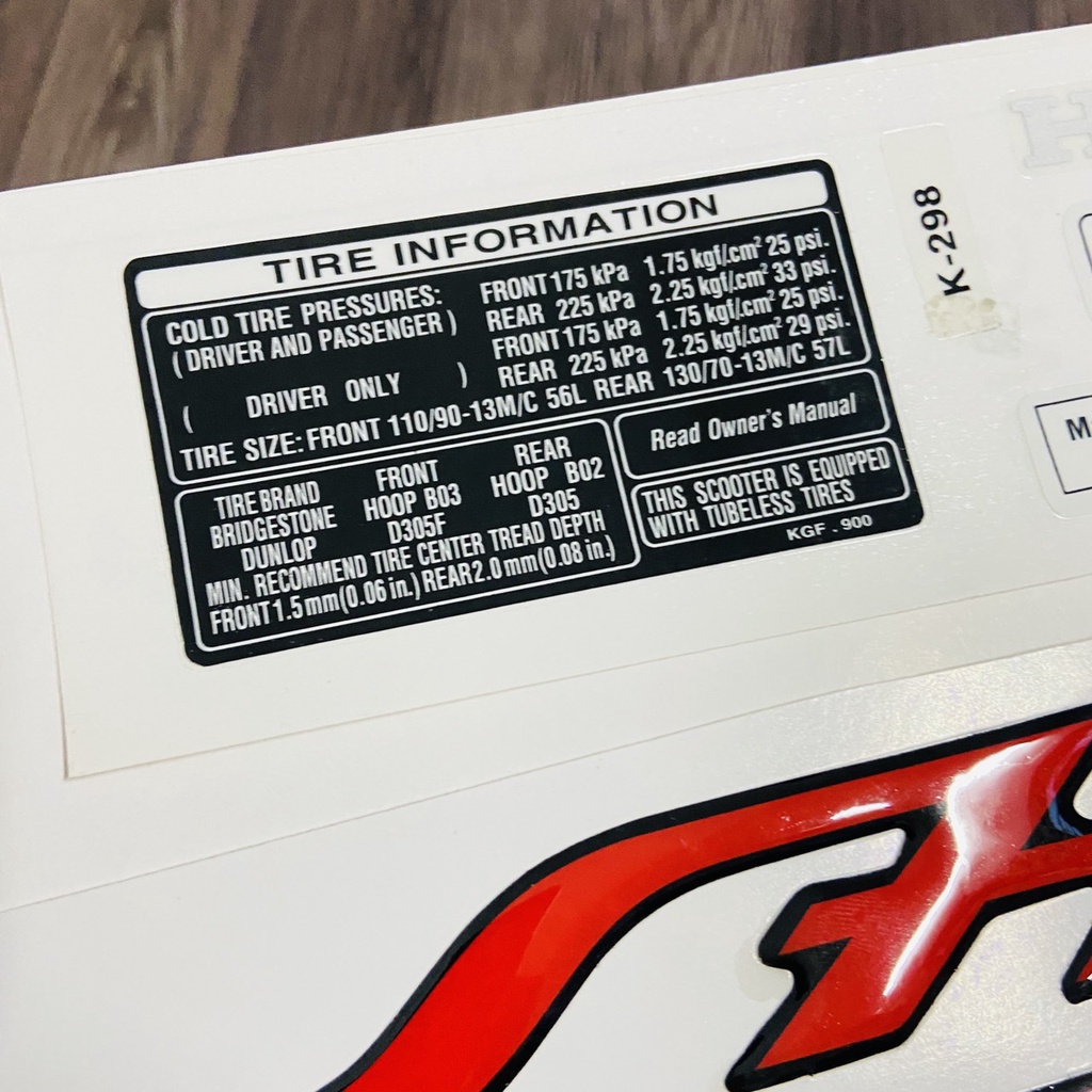Bộ tem logo SH kèm tem thông số dán trang trí các đời xe Honda SH 2008, 2009, 2010 ( Hàng linh kiện )