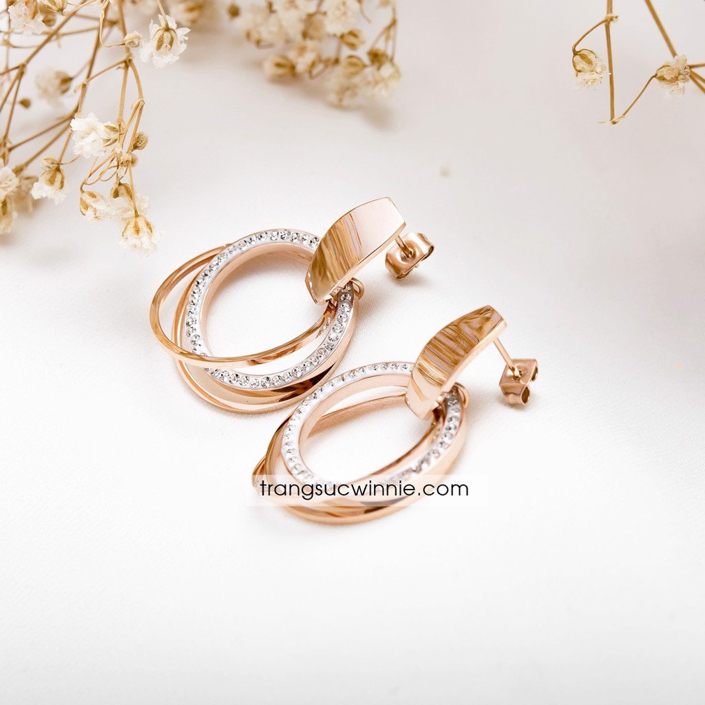 Hoa tai nữ titan 3 vòng