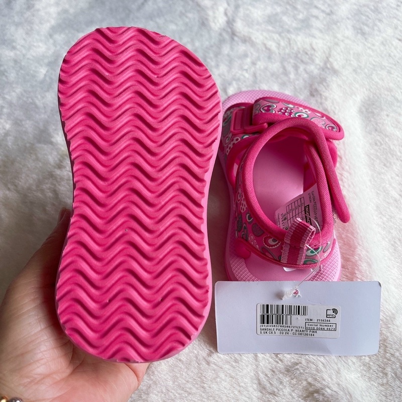 Sandal bé trai-bé gái xuất dư