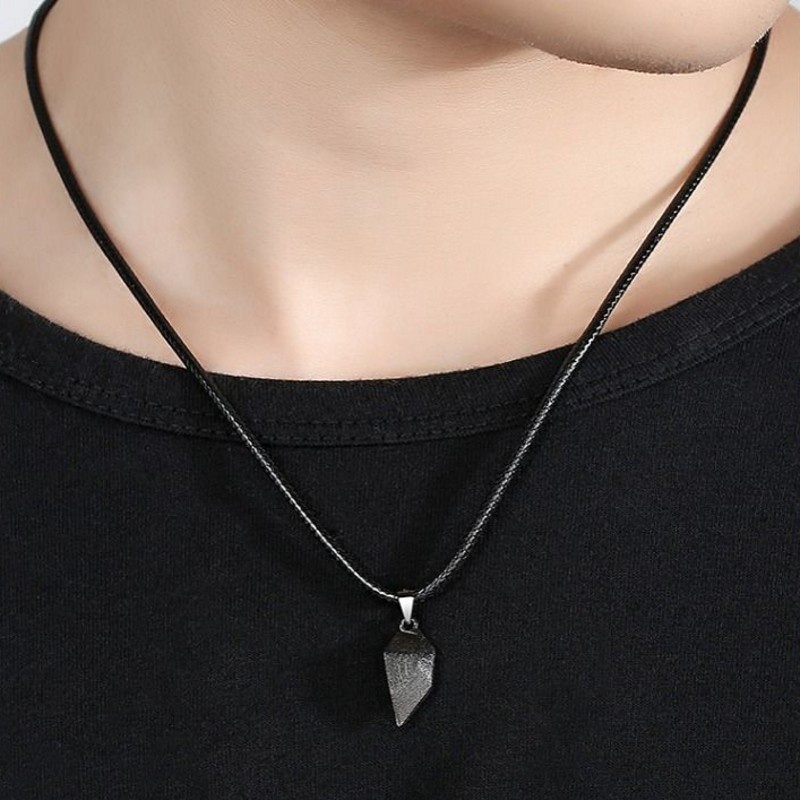 Set 2 Dây Chuyền Mặt Trái Tim Đính Đá Thời Trang Cho Cặp Đôi