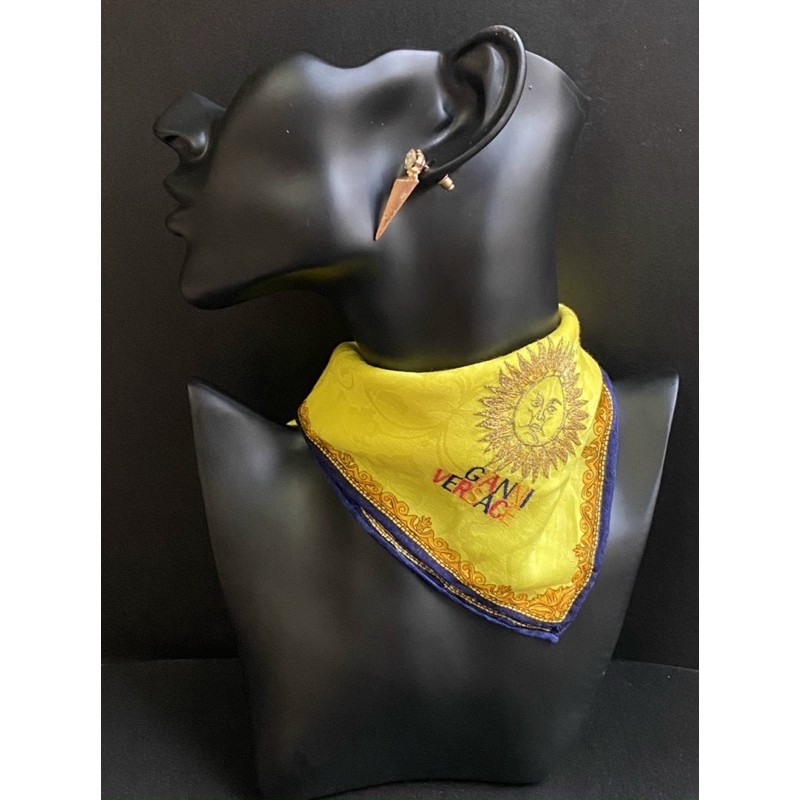Khăn vuông Versace