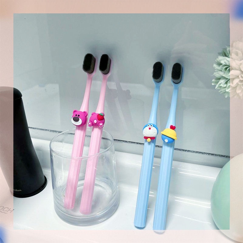 Bàn Chải Đánh Răng Lông Mềm Với Thiết Kế Hoạt Hình Xinh Xắn Dành Cho Gia Đình