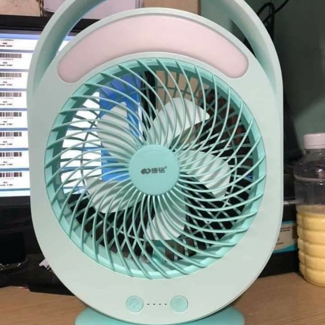 QUẠT TÍCH ĐIỆN CÓ ĐÈN LED 2 CHẾ ĐỘ KM-F0336 MÀU XANH TẶNG KÈM DÂY SẠC | BigBuy360 - bigbuy360.vn