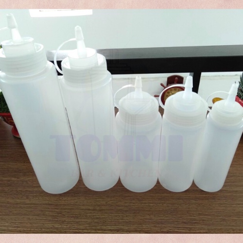 Chai Nhựa Đựng Tương Sốt Sữa Đặc Vòi Xịt Bơm Sốt – Dụng Cụ Pha Chế