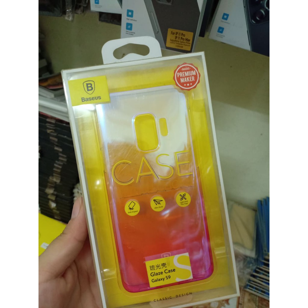 Ốp lưng đổi màu Galaxy S9 hiệu Baseus
