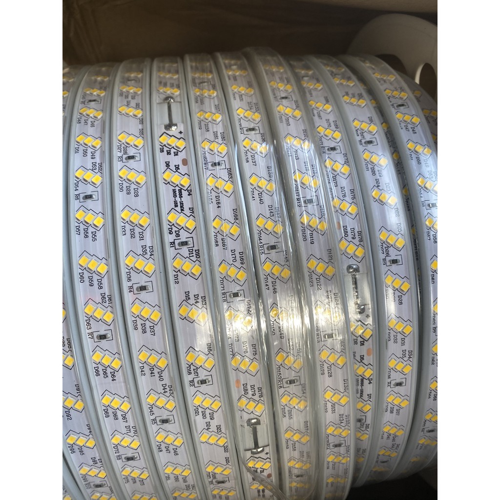 LED DÂY 3 Hàng chéo 2835 MUA 15M TẶNG 1 NGUỒN