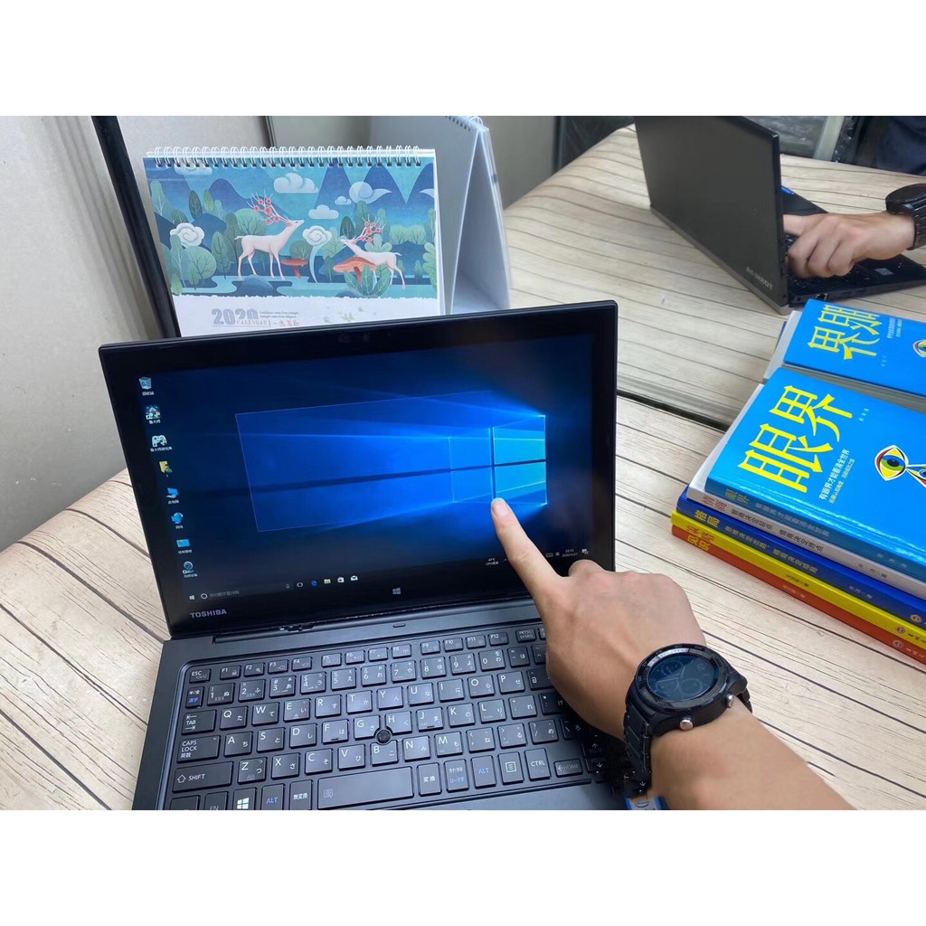 Laptop 2 trong 1 kiêm máy tính bảng Toshiba Portege Z20T / R82 Core M5, 4gb Ram, 256gb SSD, 12.5inch Full HD cảm ứng | BigBuy360 - bigbuy360.vn