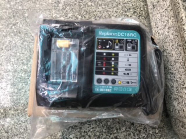 Dock sạc Makita NEW100% từ 7,2-18v dùng điện 220v