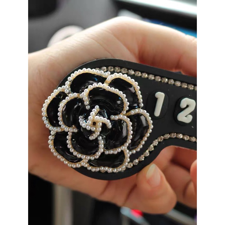 Bảng Số Điện Thoại Dừng Đỗ Trên Xe Ô Tô Hình Hoa Trà Đính Đá Cao Cấp